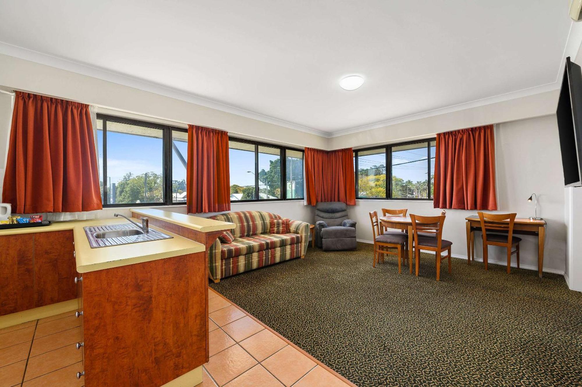 Quality Inn גראפטון מראה חיצוני תמונה